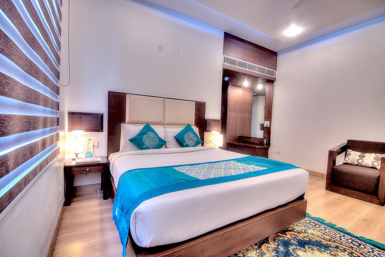 Vivo Hotels Jalandhar Extérieur photo