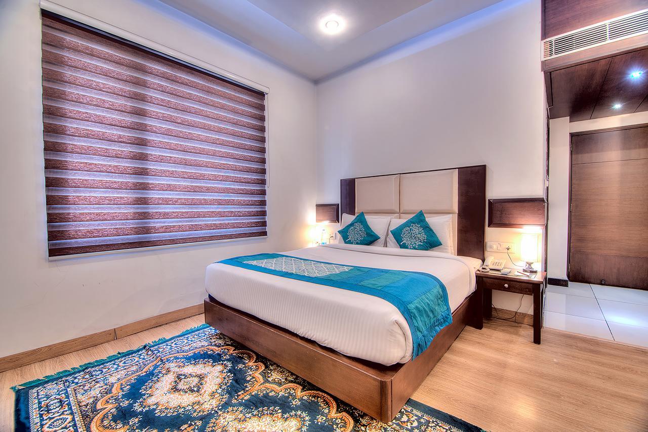 Vivo Hotels Jalandhar Extérieur photo