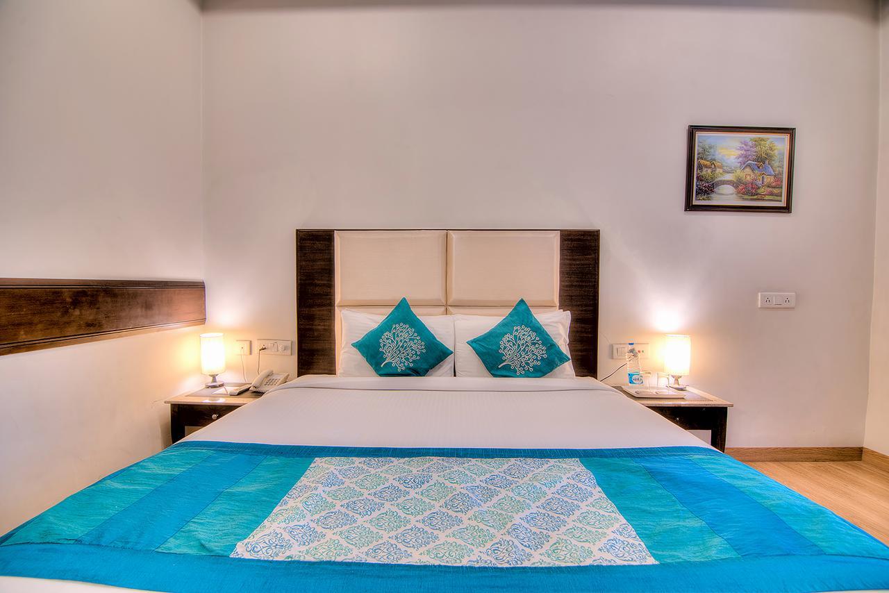 Vivo Hotels Jalandhar Extérieur photo