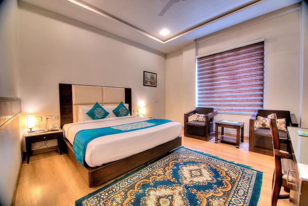 Vivo Hotels Jalandhar Extérieur photo